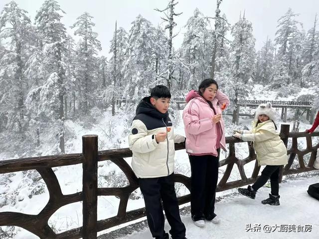 ：有空没空5件大事记得做讨吉利九游会明日正月初八建议中老年人(图3)