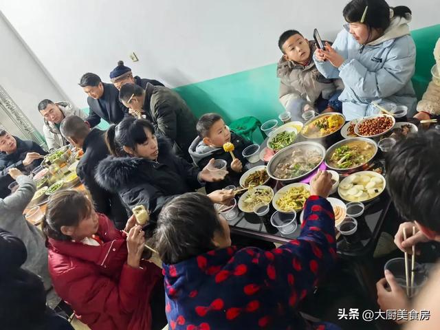 ：有空没空5件大事记得做讨吉利九游会明日正月初八建议中老年人(图5)